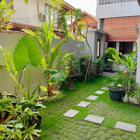The Lima Home Stay In Canggu Eksteriør bilde