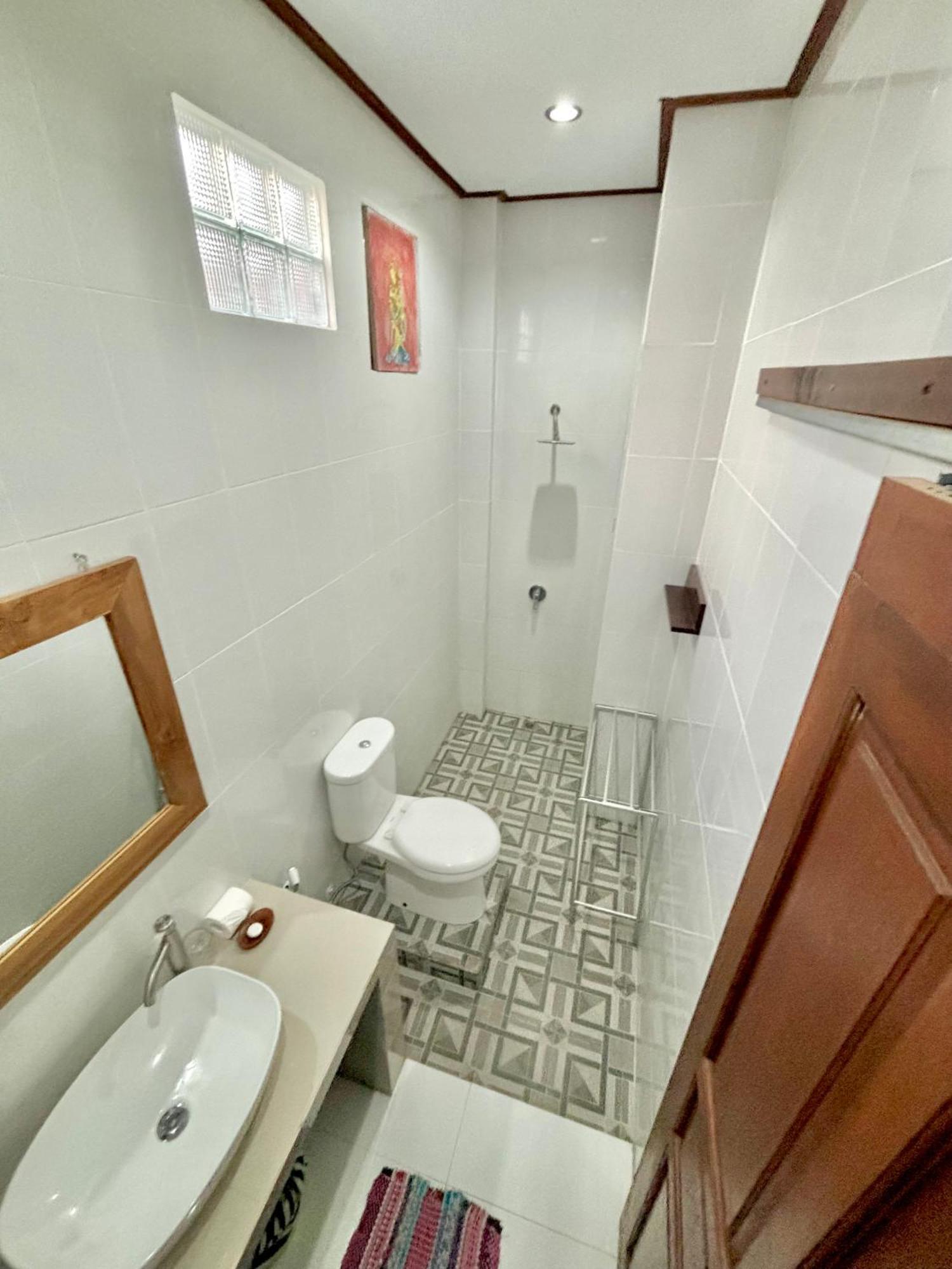 The Lima Home Stay In Canggu Eksteriør bilde