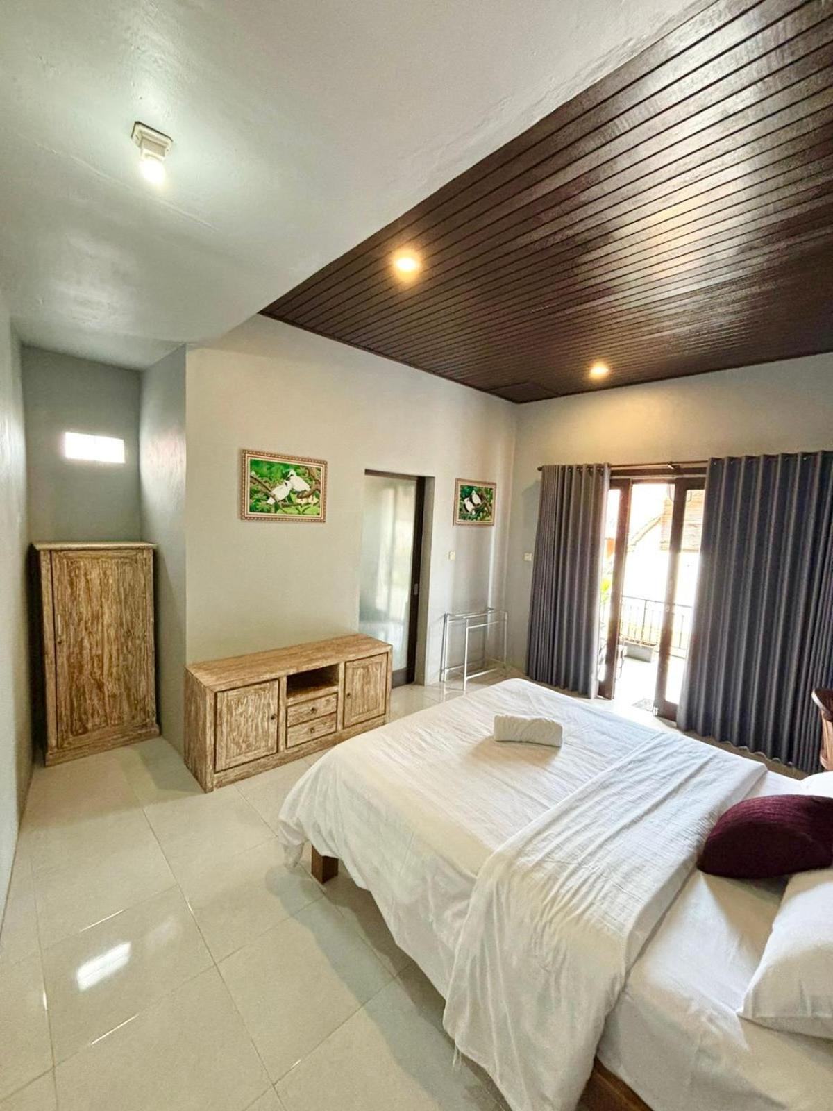 The Lima Home Stay In Canggu Eksteriør bilde
